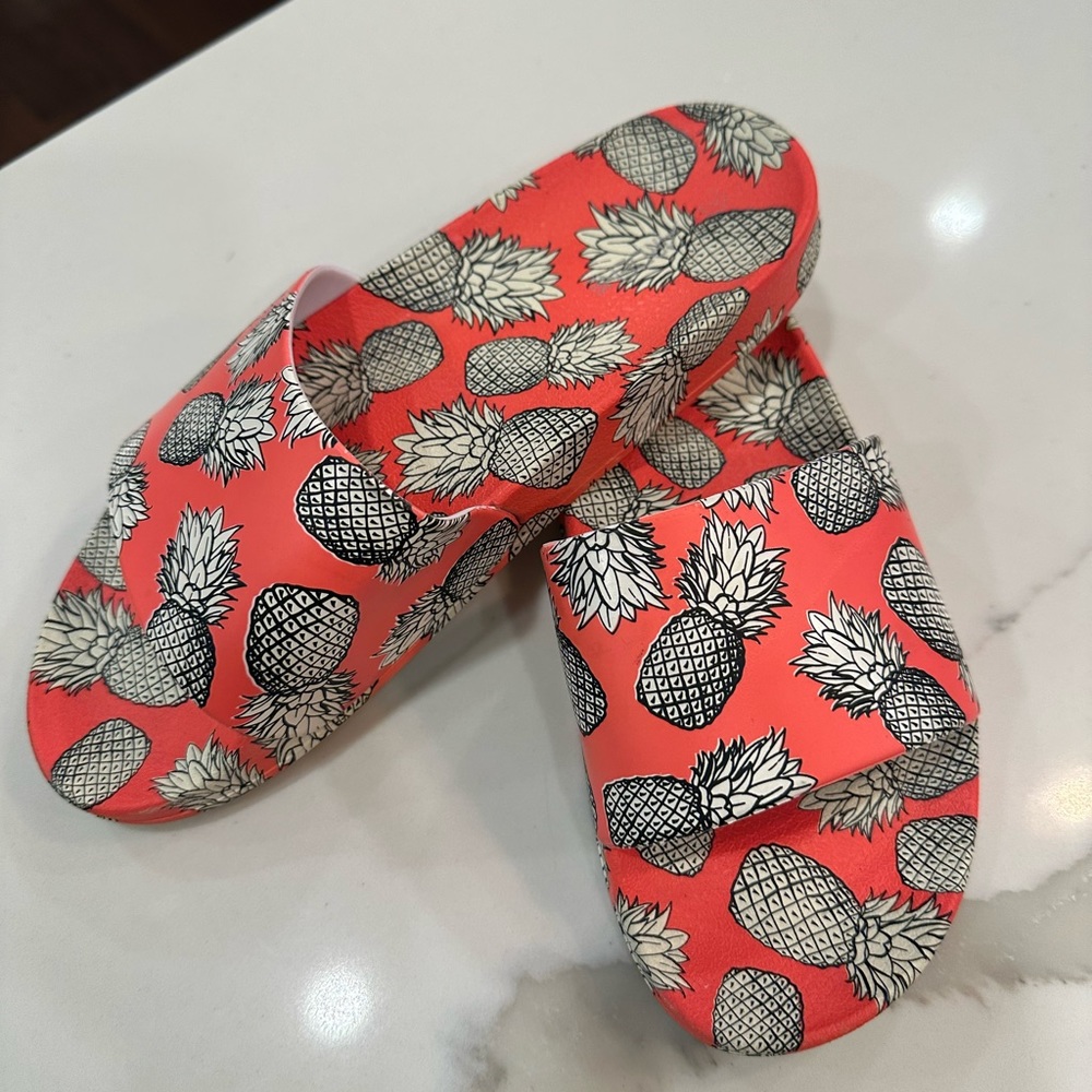 Slippers